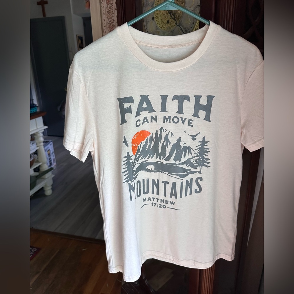Faith Can Move Mountains Graphic Tee - Cream with Gray & Orange Print